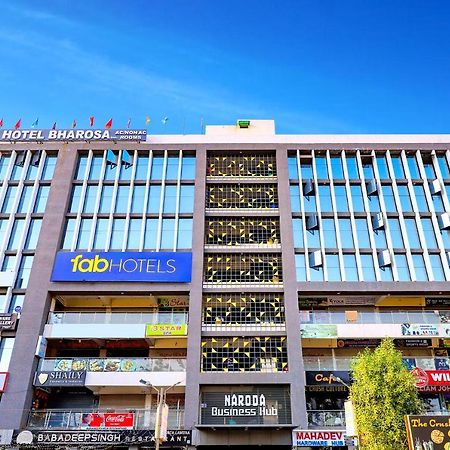 Fabhotel Bharosa Inn Ahmedabad Exterior foto