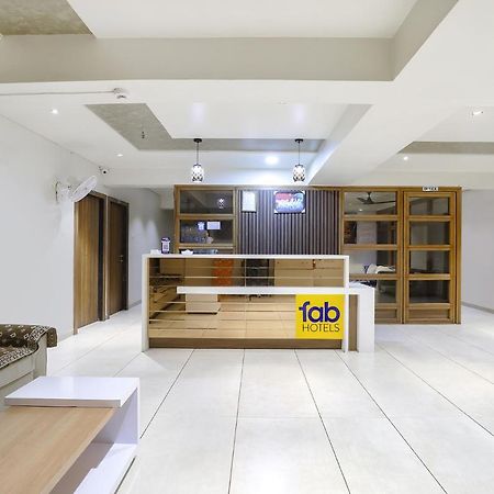 Fabhotel Bharosa Inn Ahmedabad Exterior foto